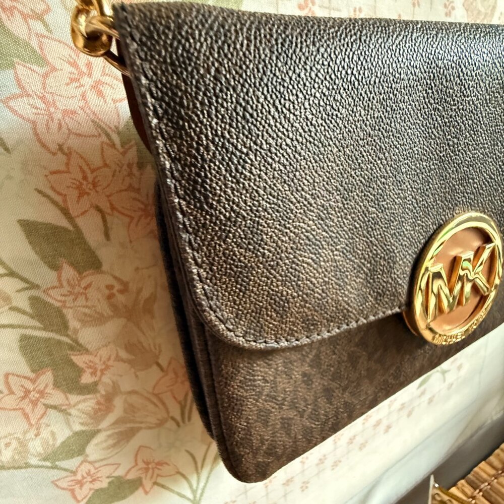Michael Kors Fulton Flap Crossbody Brown MK Monogram NWOT - Picture 2 of 12